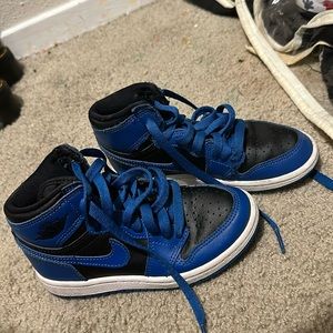 Jordan 1s High Top.. Good condition worn a few times